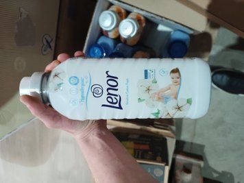 Ополіскувач Lenor білий 950мл 000007093 фото